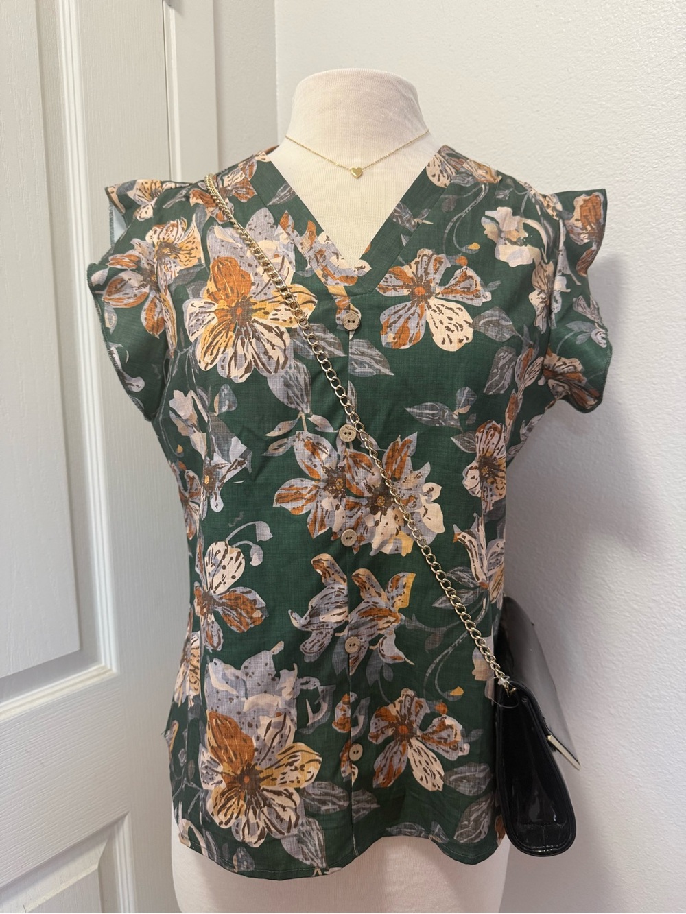 Emerald Floral V-Neck Button Front Blouse